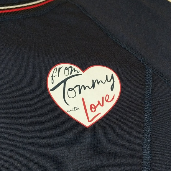 NWT Tommy Hilfiger Navy Blue Long Sleeve Top! - Picture 2 of 8